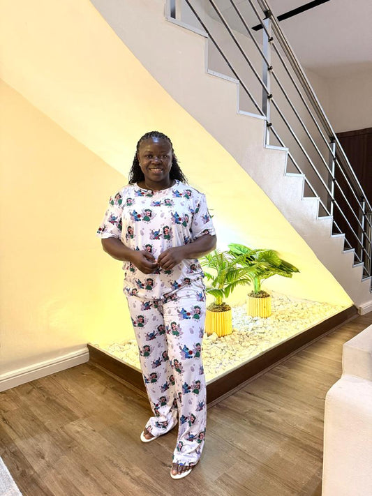 Attractive pajamas set