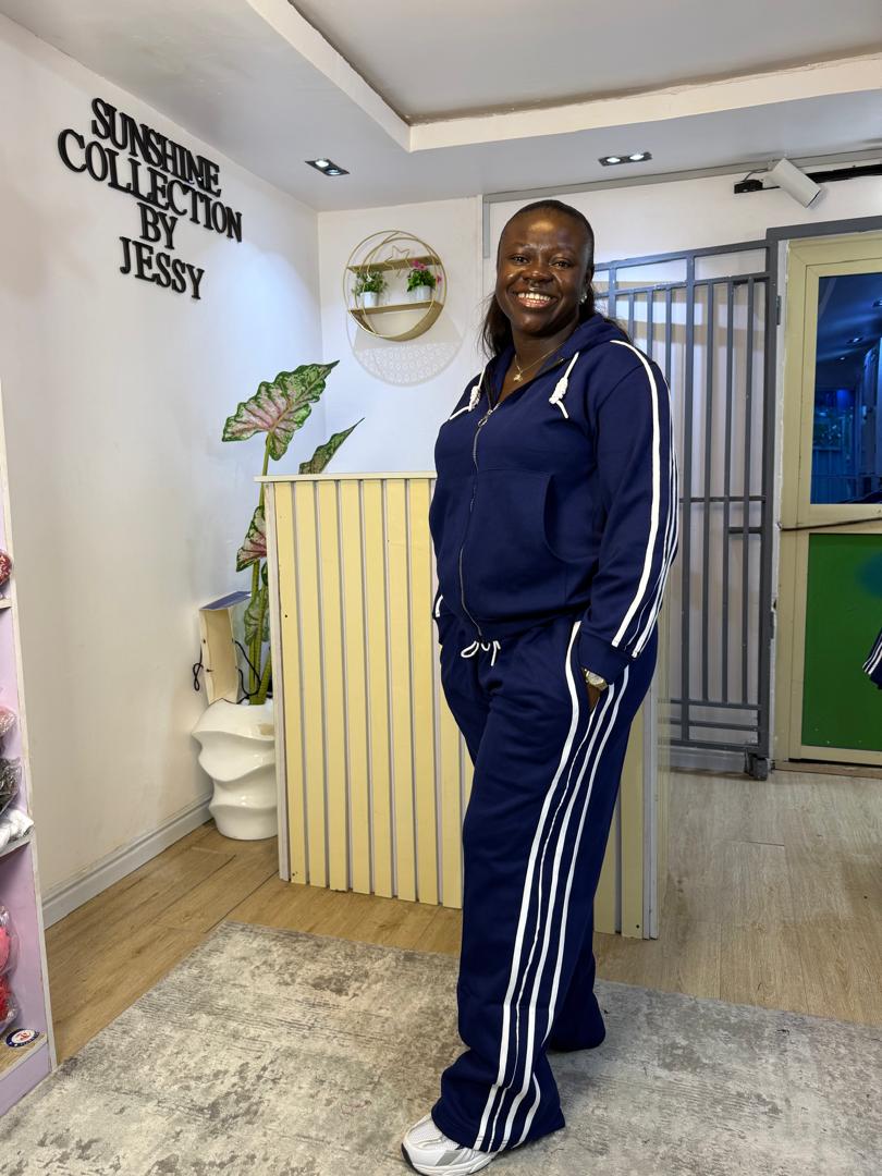 Gracious cute hoodie joggers set