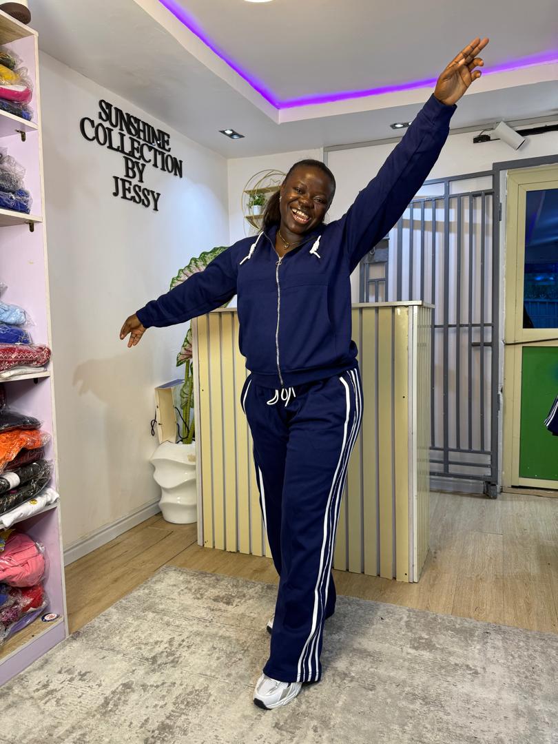 Gracious cute hoodie joggers set