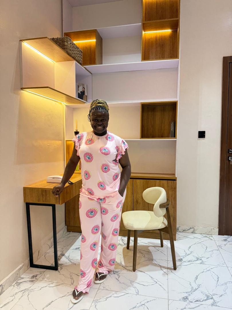 Soft and snow pink pajamas set