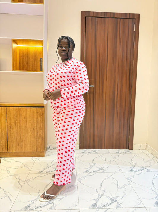 Cute apple pajamas set