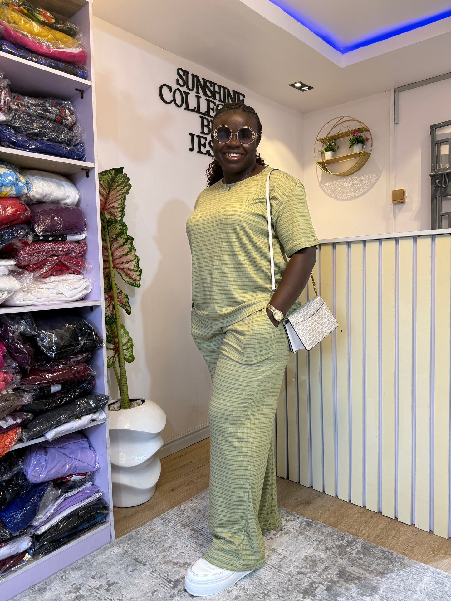 Cute Lisa 2  piece set
