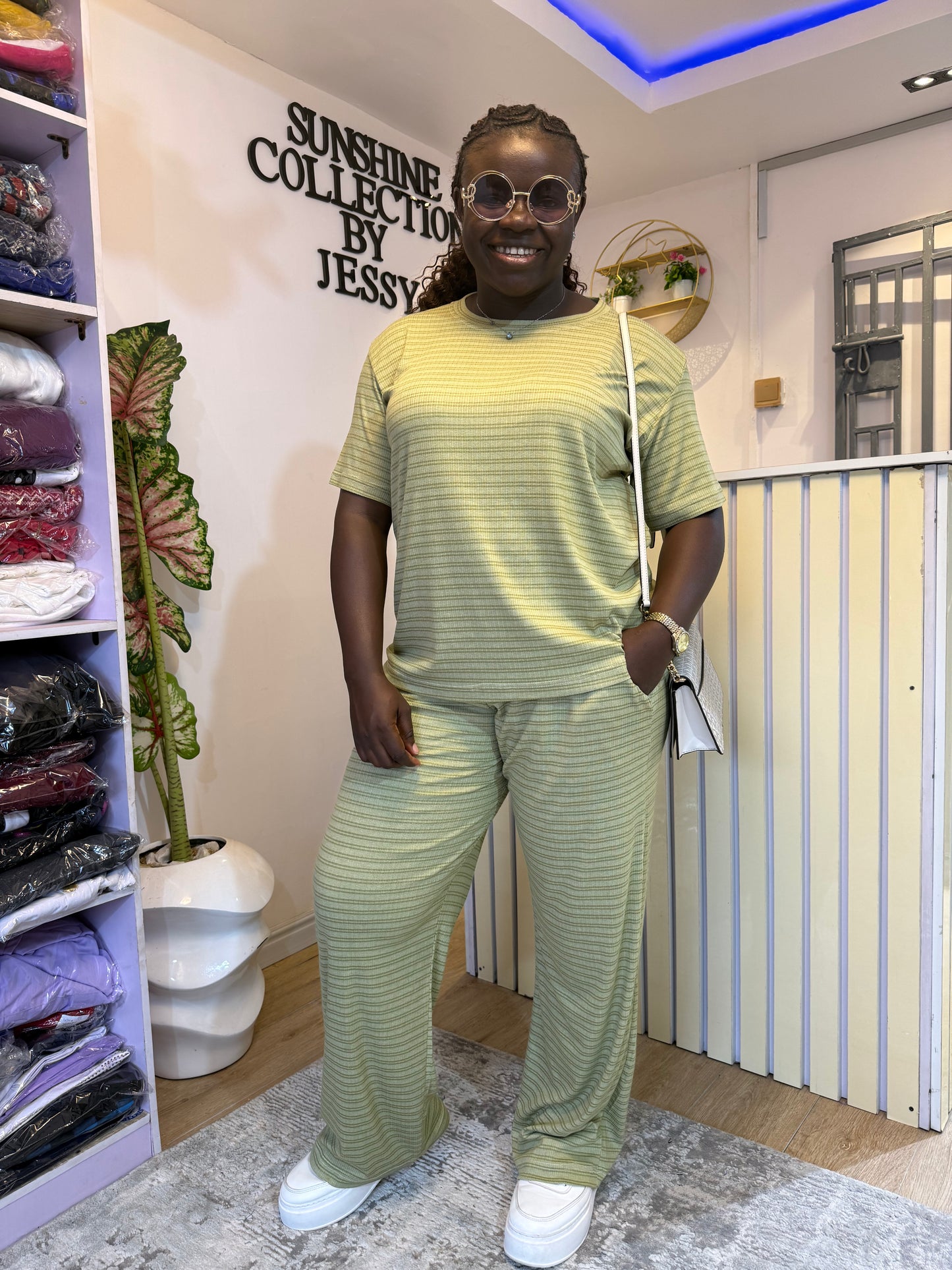 Cute Lisa 2  piece set